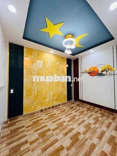 Nhà 1 lầu căn góc diện tích to gần ngã ba tân kim 