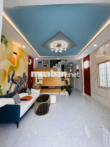 Nhà 1 lầu căn góc diện tích to gần ngã ba tân kim 