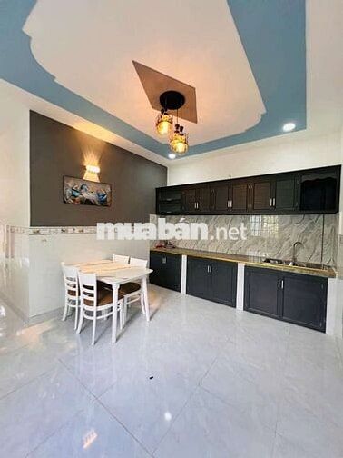 Nhà 1 lầu căn góc diện tích to gần ngã ba tân kim 