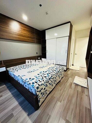 2 bedroom for rent- The Monarchy