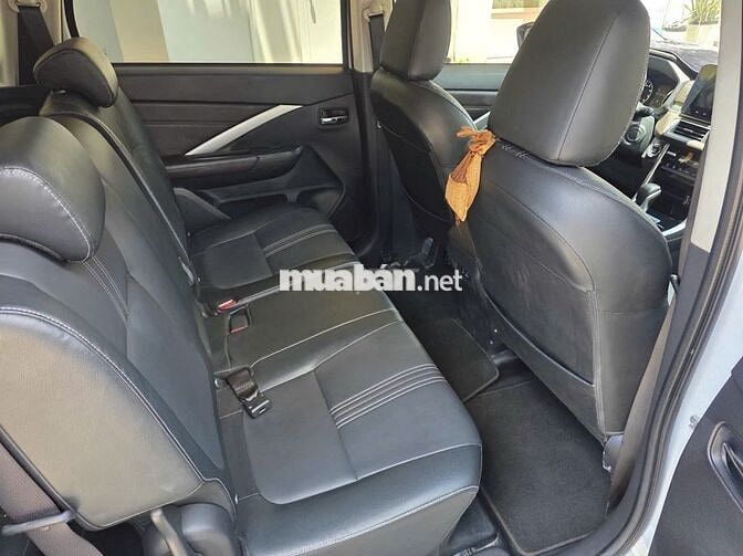 MITSUBISHI XPANDER PREMIUM 2024 XE GIA ĐÌNH LƯỚT