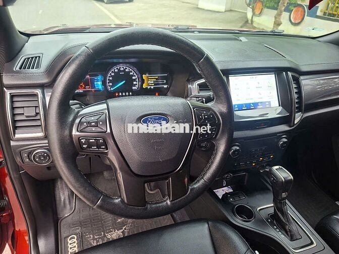 Ford Everest 2020 1 cầu xe đẹp giá tốt