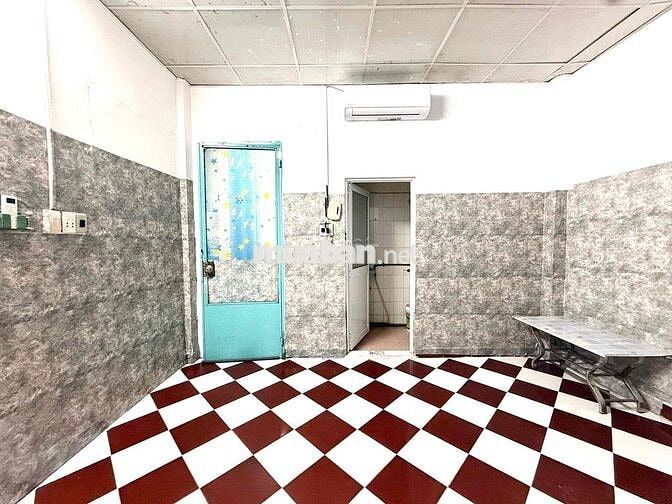 Cho thuê Phòng Trọ 15m2 Đội Cung Quận 11.