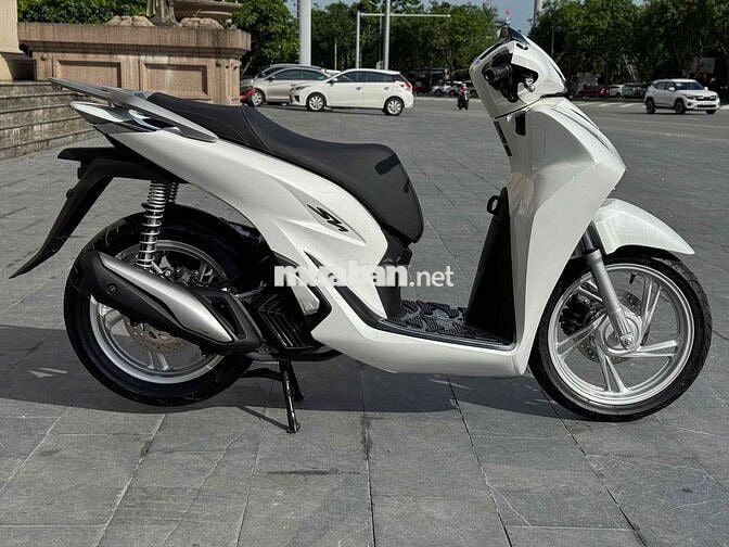 Honda SH 125i Trắng