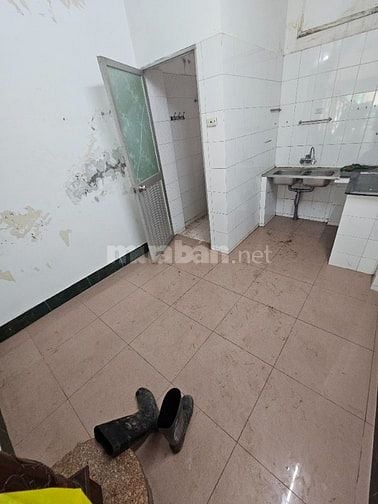 Chính chủ cho thuê nhà mặt phố Nguyễn Huy Tưởng 18tr