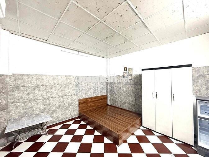 Cho thuê Phòng Trọ 15m2 Đội Cung Quận 11.