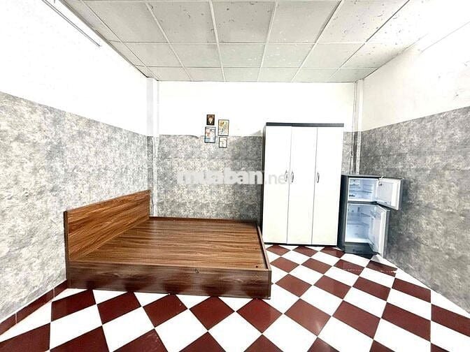Cho thuê Phòng Trọ 15m2 Đội Cung Quận 11.