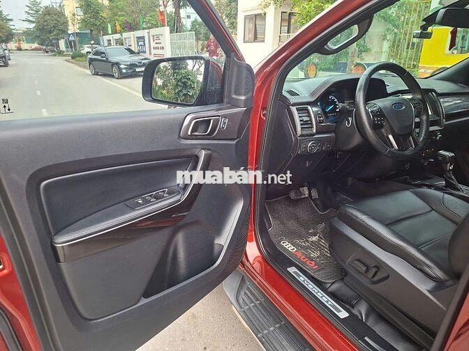 Ford Everest 2020 1 cầu xe đẹp giá tốt
