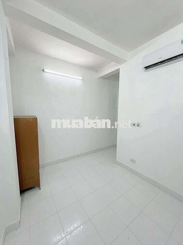 PASS PHÒNG HỒNG BÀNG, GẦN 3 THÁNG 2, QUẬN 10