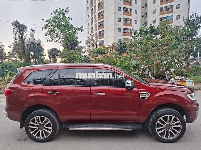 Ford Everest 2020 1 cầu xe đẹp giá tốt