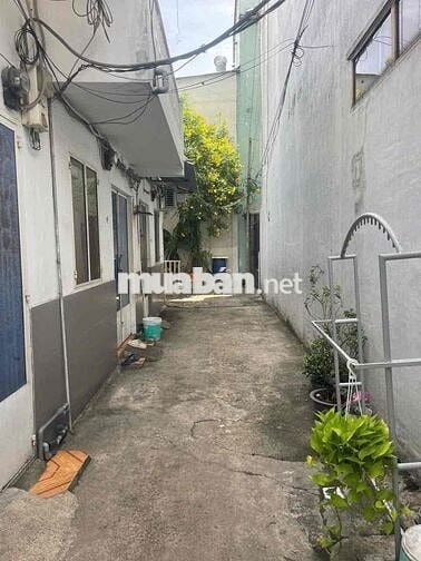 Cho thuê nhà nguyên căn 6 triệu Đường Tăng Bạt Hổ Quận BT