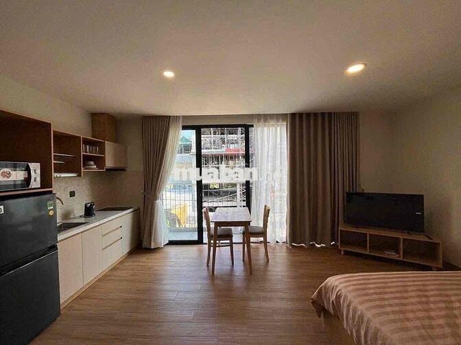 CĂN HỘ full nội thất NGAY VÒNG XOAY DÂN CHỦ
