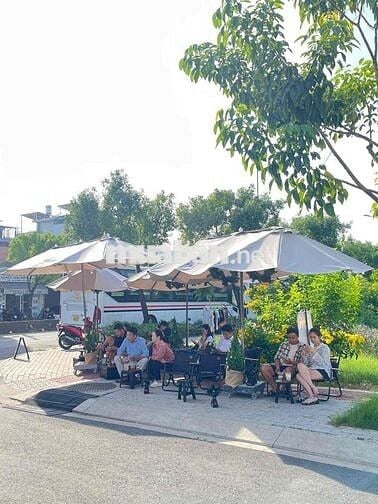 TUYỂN NHÂN VIÊN BÁN CÀ PHÊ  (XE VAN – TAKEAWAY ) A