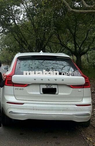 Gia đình cần bán Vovo XC60 Hybrid 2022