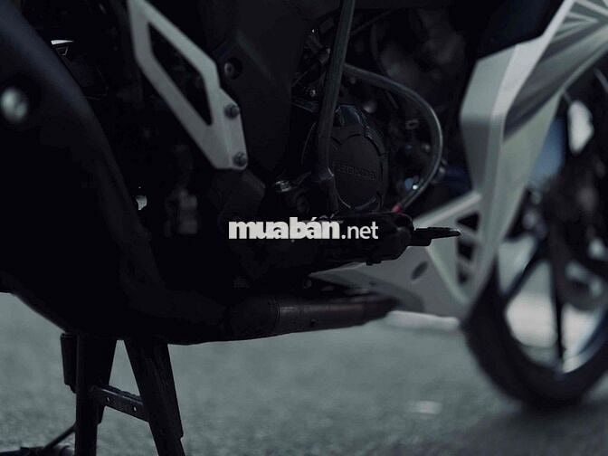 Honda Winner V1 Trắng đen Dưới 10km