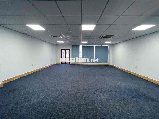 Văn phòng Nguyễn Trường Tộ Q4, 95m2, sàn suốt, ban công thoáng
