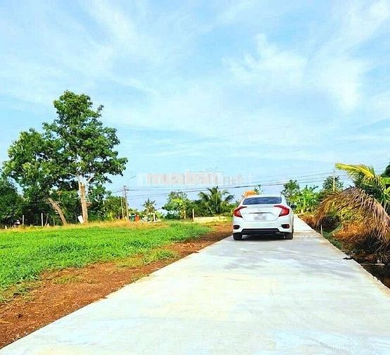 Chỉ 820tr sở hữu 228m2 đất thổ cư đường nhựa Bình An