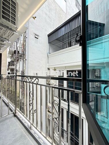 STUDIO - 14 MỄ TRÌ - MỸ ĐÌNH MỚI TINH NỘI THẤT CAO CẤP CHỈ 4TR5