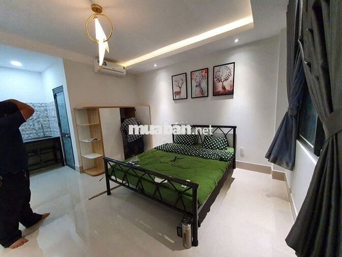 Căn hộ ngay trung tâm Q4 siêu rộng