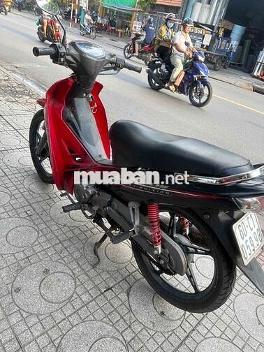 Yamaha Sirius 110 bánh mâm