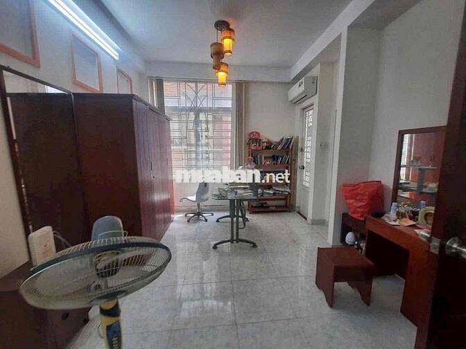 Cho thuê nhà nguyên căn Phan Đăng Lưu Hiếm có 120m2 sử dụng