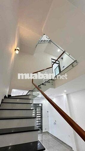 Nhà Cách Biển 60m Hẻm MT Phạm Văn Đồng 74m2 1 trệt 3 lầu Giá 11,5 tỷ