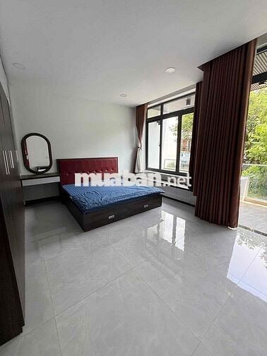 Cho Thuê Nhà Nguyên Căn Mặt Tiền Hà Quang 2 Phước Hải Nha  Trang
