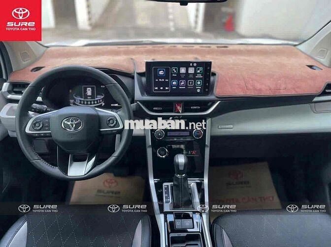 Toyota Veloz Cross Top 2025 Trắng ngọc trai hãng