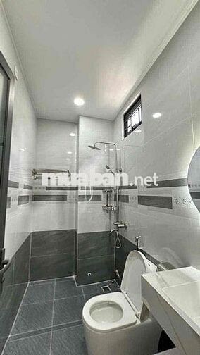 Nhà Cách Biển 60m Hẻm MT Phạm Văn Đồng 74m2 1 trệt 3 lầu Giá 11,5 tỷ