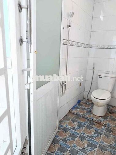 Nhà (MỚI) cho thuê giá 6tr ở gần trường hc Nguyễn Văn Quỳ