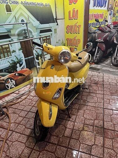 Piaggio Vespa màu Vàng Đã sử dụng