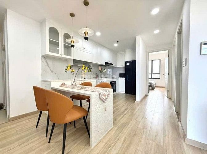 Nguyên Hồng Cách Sân Bay 2KM CH 57M2 - 2 TỶ 3 , Ở Ngay ,Tầng Cao , SHR