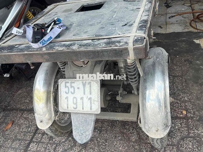 Xe máy ba bánh Honda Đỏ bạc