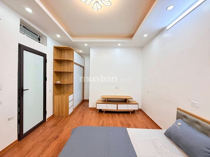 HƠN 6 TỶ - 📍NHÀ HAI BÀ TRƯNG - TRẦN KHÁT CHÂN - 33M2 - GẦN MẶT PHỐ - 