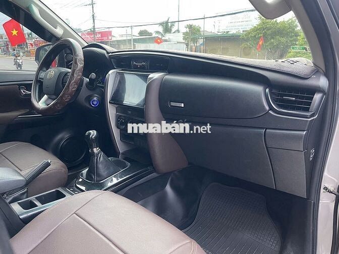 Toyota Fortuner 2017 số sàn máy dầu, chất xe cọp