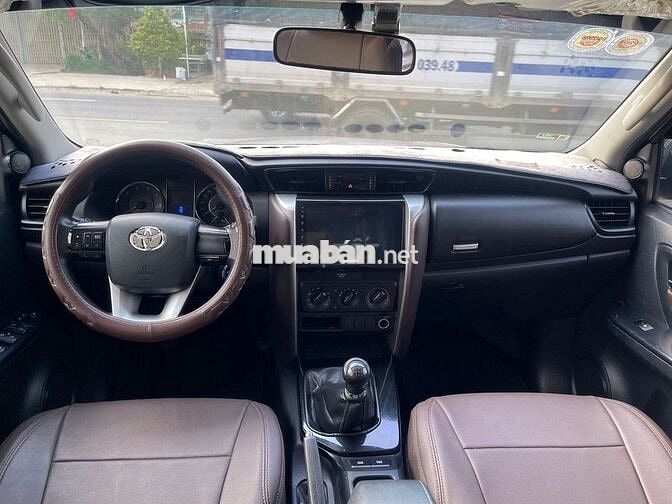 Toyota Fortuner 2017 số sàn máy dầu, chất xe cọp