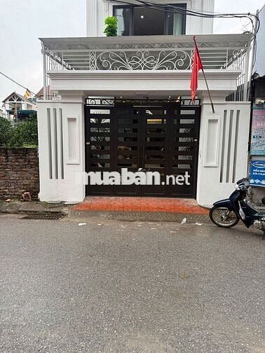 CẦN BÁN NHÀ CỰ KHỐI LONG BIÊN HÀ NỘI.