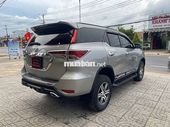Toyota Fortuner 2017 số sàn máy dầu, chất xe cọp