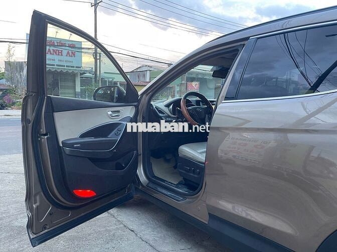 Hyundai Santafe 2018 phiên bản diesel 2.2D Premium
