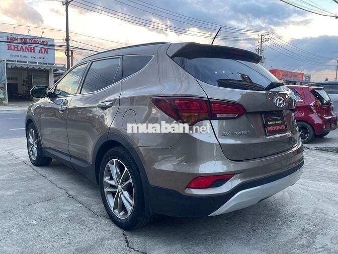 Hyundai Santafe 2018 phiên bản diesel 2.2D Premium