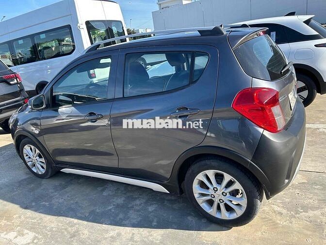 VinFast Fadil Base 2020 50000 km Xám