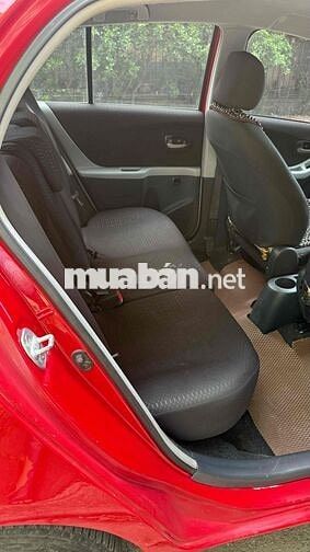 Toyota Yaris 2011 Tự động Đỏ