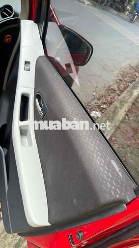 Toyota Yaris 2011 Tự động Đỏ