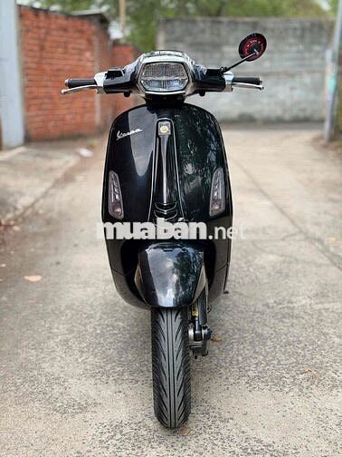 Piaggio Vespa Sprint Đen