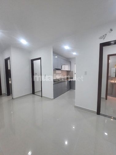 Chính chủ bán căn hộ 8X Rainbow 119 Bình Long, 64m2 2 phòng, 2WC