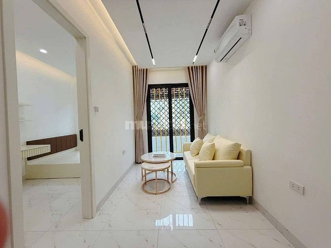 Bán Nhà Dòng Tiền Hoàng Văn Thái, 98m, 8 tầng, mt 8.4m, giá 33.9 tỷ