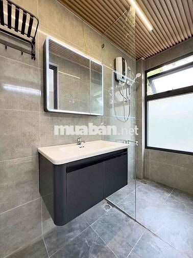 Căn Hộ Ban Công Full Nội Thất Trung Tâm Quận 3 Gần Kênh Nhiêu Lộc