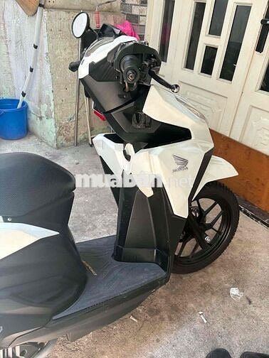 Honda Vario màu Trắng