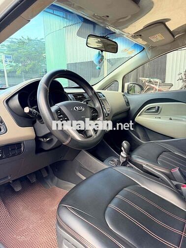 Kia Rio 2015 Trắng Số sàn