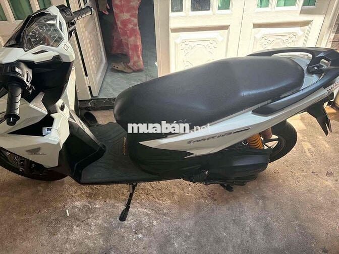 Honda Vario màu Trắng